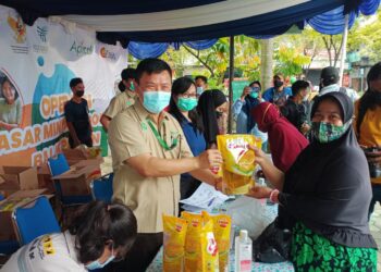 Ringankan Beban Masyarakat, Apical Group Berkolaborasi dengan Kementerian Koordinator Perekonomian dan GIMNI Gelar Operasi Pasar Minyak Goreng