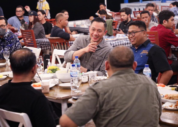 Hadiri Harlah dan Pelantikan pengurus PBNU, AHY Digitari Irwan Dendangkan Ya Lal Wathon – Infobenua.id