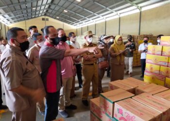 Sidak Minya Goreng, Komisi II DPRD Samarinda Pastikan Aman Sampai Ramadan