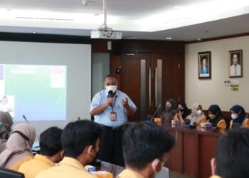 Rombongan Mahasiswa Ilkom Unmul Belajar di Kantor Gubernur