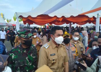 Resmikan Pasar Ramadhan, Andi Harun : Salah Satu Langkah Mendongkrak Ekonomi