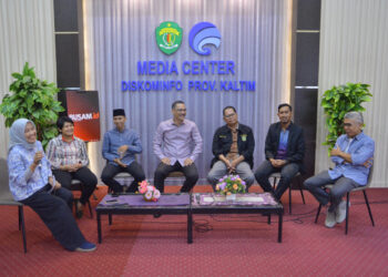 Diskominfo Kaltim Gelar Podcast Anti Hoaks.