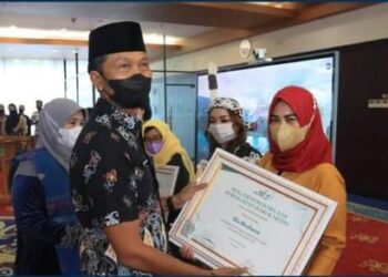 Peringati Hari Kartini, Agus Hari Kesuma : Perempuan Dapat Berkontribusi Dalam Pembangunan