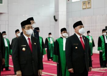 Gubernur Kaltim Ikuti Pelepasan Purna Bakti Kepala PTA Samarinda, Isran : Pengganti Berikutnya Harus Meneruskan apa Yang Telah Di Bangun