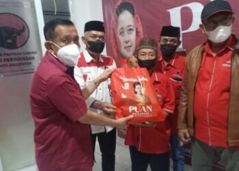 Gelar Reses di Balikpapan, Safaruddin Serap Aspirasi dan Bagikan Sembako