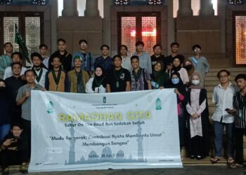 HMI Berbagi Makanan Sahur, Prioritaskan Pejuang Subuh