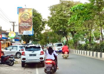 Dewan Dorong Penertiban Reklame Tidak Berizin Lantaran Mengganggu Ketertiban Lingkungan