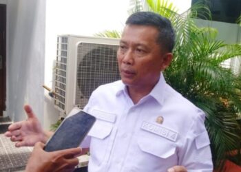 Parlindungan Soroti Anggaran Pengadaan Seragam Gratis Sebesar 23 Milyar