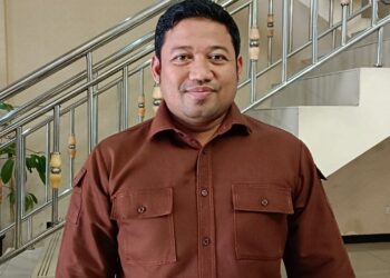 Soroti Lapak PKL di Depan Pasar Kemuning, Perlu Segera Ditertibkan