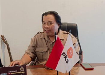 Sani Bin Husain :  Menata PKL Dengan Hati
