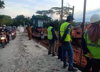 Perbaikan Bahu Jalan Longsor Jalan Syarifuddin Yoes Balikpapan Terus Dikebut