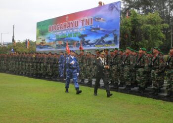 Mayjen TNI Tri Budi  Utomo Pimpin Upacara Peringatan  HUT TNI Ke-77