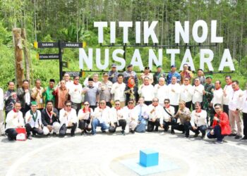 Menteri Pemuda dan Olahraga RI Bersama Kapolda Kaltim Serta Pangdam VI Mulawarman Hadiri Acara Peringatan Hari Sumpah Pemuda Ke-94 di Titik Nol IKN