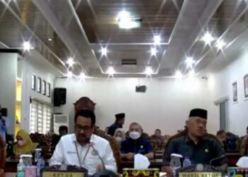 Paripurna Raperda Penyelenggaraan Pembangunan Ketahanan Keluarga