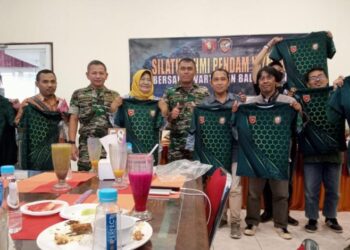 Pendam VI Mlw Gelar Silaturahmi Dan Makan  Siang Bersama Insan Pers  Balikpapan