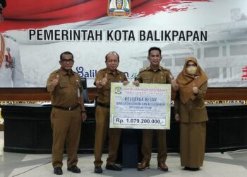 Keluarga Besar Disdik Balikpapan Salurkan Donasi Kepada Korban Gempa di Cianjur
