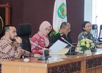 Sekprov. Kaltim Pimpin Rapat Bersama Soal Pendanaan Pilkada Kaltim 2024