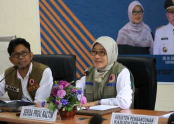 Laksanakan Rakor Bersama BNPB, Sekda Kaltim Katakan Siap Beri Bantuan Bagi Paser Pasca Banjir Besar.