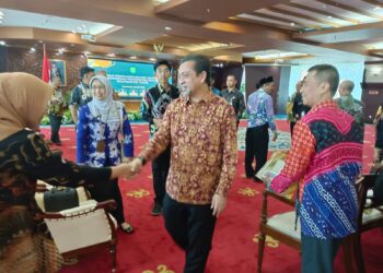 Wagub Tegaskan Setiap Perusahaan Harus Tepat Waktu Beri THR Karyawan Di Kaltim