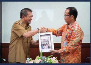Terima Penyerahan Hasil Evaluasi Perencanaan dan Penganggaran Dari BPKP, Hadi: Dari Rakyat Kembali ke Rakyat