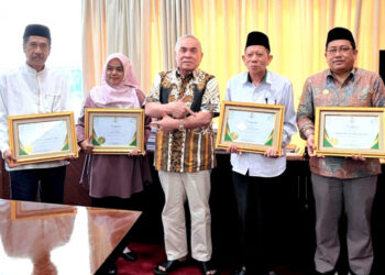 Gubernur Isran Noor Dinilai Sangat Peduli, Dianugrahi Baznas Award