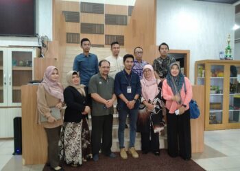 Perwakilan Sekretariat DPRD Samarinda dan Sekretariat DPRD Kukar Berkunjung KeDPRD Balikpapan    Dan Sekertariat DPRD Kukar Berkunjung Ke DPRD Balikpapan Kordinasi  Persiapan Raker Asdeksi