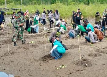 6000 Bibit Mangrove dalam Pelantikan Pengurus FKDAS Kutim, Bupati Sampaikan Beberapa Persoalan