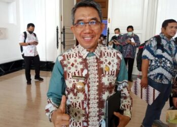 Tingkatkan Kesehatan, Bupati Kutim Ajak Masyarakat Rajin Makan Buah