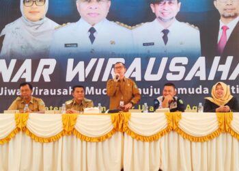 Ratusan Millenial PPU Antusias Ikuti Seminar Wirausaha Muda Bersama Dispora Kaltim