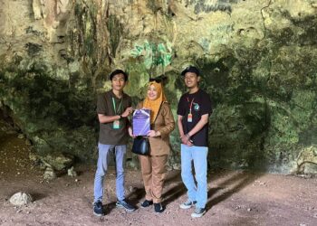 Dorong kebijakan pembangunan, Kelompok KKN 12-A Universitas Balikpapan serahkan Policy Brief