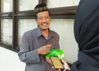Androfdita Resmi Jadi Anggota DPRD Bontang, Abdul Malik Ucapkan Selamat