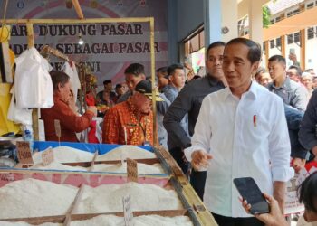 Tinjau Pasar Merdeka, Presiden RI Beri Apresiasi Wali Kota Samarinda