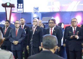 Serah Terima Jabatan ke Akmal Malik Sebagai Pj Gubernur Kaltim, Sekda Sri Wahyuni Ungkap Kata-kata Mengharukan