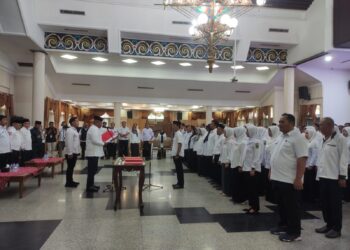 Bupati Kukar Lantik Pejabat Pimpinan Tinggi Administrator, Pengawas, Funsional dan Kepala Sekolah