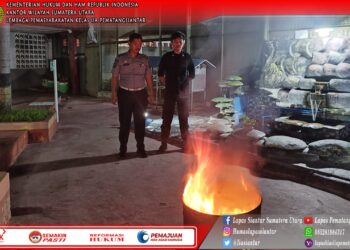 Wujud Nyata Ciptakan Suasana Aman, Kalapas Pematangsiantar Razia Kamar Hunian WBP
