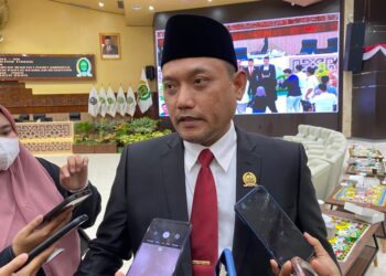 Seno Aji Beri Ucapan Selamat Kepada Dua Dewan PAW Yang Telah Dilantik