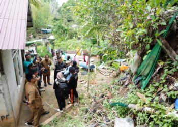 Amir Tosina Minta Perhatian Pemkot Terkait Rumah Kumuh Kawasan Lembah Berebas Tengah