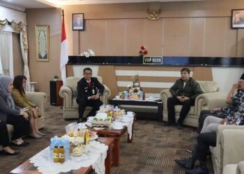 Evaluasi OPD, Penjabat Gubernur Kaltim Tekankan Pentingnya Keterbukaan Informasi
