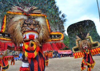 Kesenian dan Budaya Lokal Seperti Reog Ponorogo Harus Tetap Dilestarikan