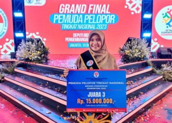 Yurni Handayani Juara 3 Nasional Pemuda Pelopor Bidang Pendidikan