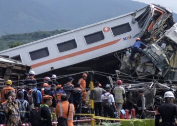 Kecelakaan Kereta Api di Cicalengka Bandung Begini Kronologis Singkat