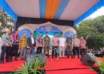 Walikota Samarinda Resmikan Pasar Ramadhan GOR Segiri