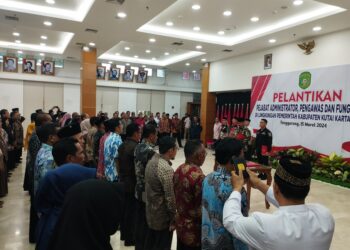 Lantik 170 Pejabat Kukar, Bupati Edi Damansyah Berharap Percepatan Kinerja Pemkab Kukar