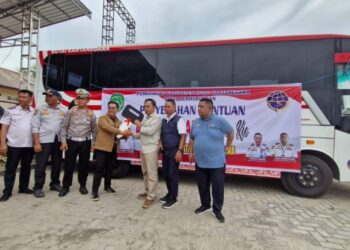Dishub Kukar Siap Berikan Bantuan 2 Bus Angkutan Pelajar Pada Tahun 2024