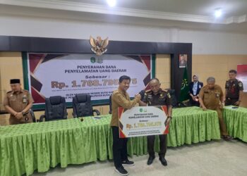 Terima Dana Penyelamatan Uang Daerah Dari Kejari Kukar, Sunggono : Bentuk Sinergitas