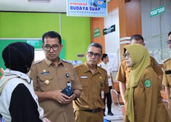 Pasien RSUD AWS ‘Berjubel’, Akmal Malik Pertanyakan Manajemen RS