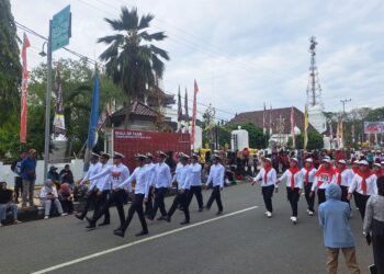 Disdikbud Kukar Gelar Lomba Gerak Jalan Diikuti Pelajar dan Tenaga Pendidik