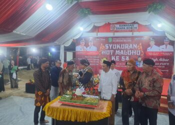 Pemutaran Film Dokumenter, Festival Tumpeng dan Ingkung Meriahkan HUT Kelurahan Maluhu ke-54 
