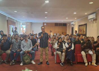Gelar Sosper di Balikpapan, Ismail Tegaskan Pentingnya Perda Bantuan Hukum 