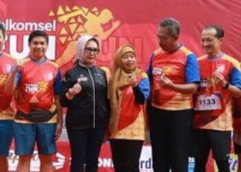 Semarak Telkomsel Fun Run 2024: Najirah Lepas Peserta di Peringatan 29 Tahun Telkomsel